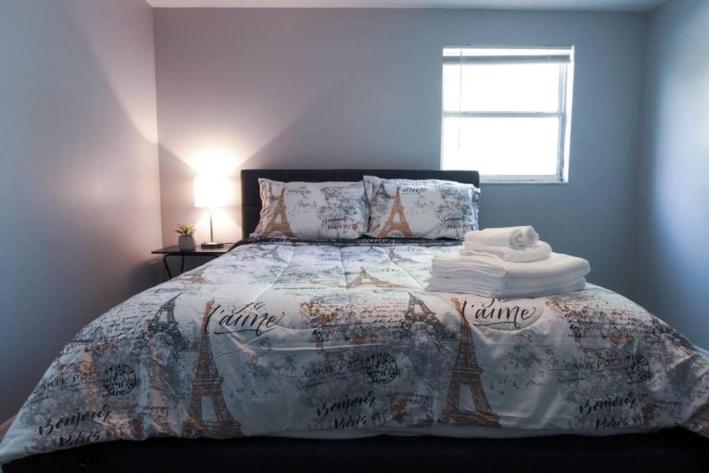 Spacious Family-Sized Home In Central Location Jacksonville Bagian luar foto